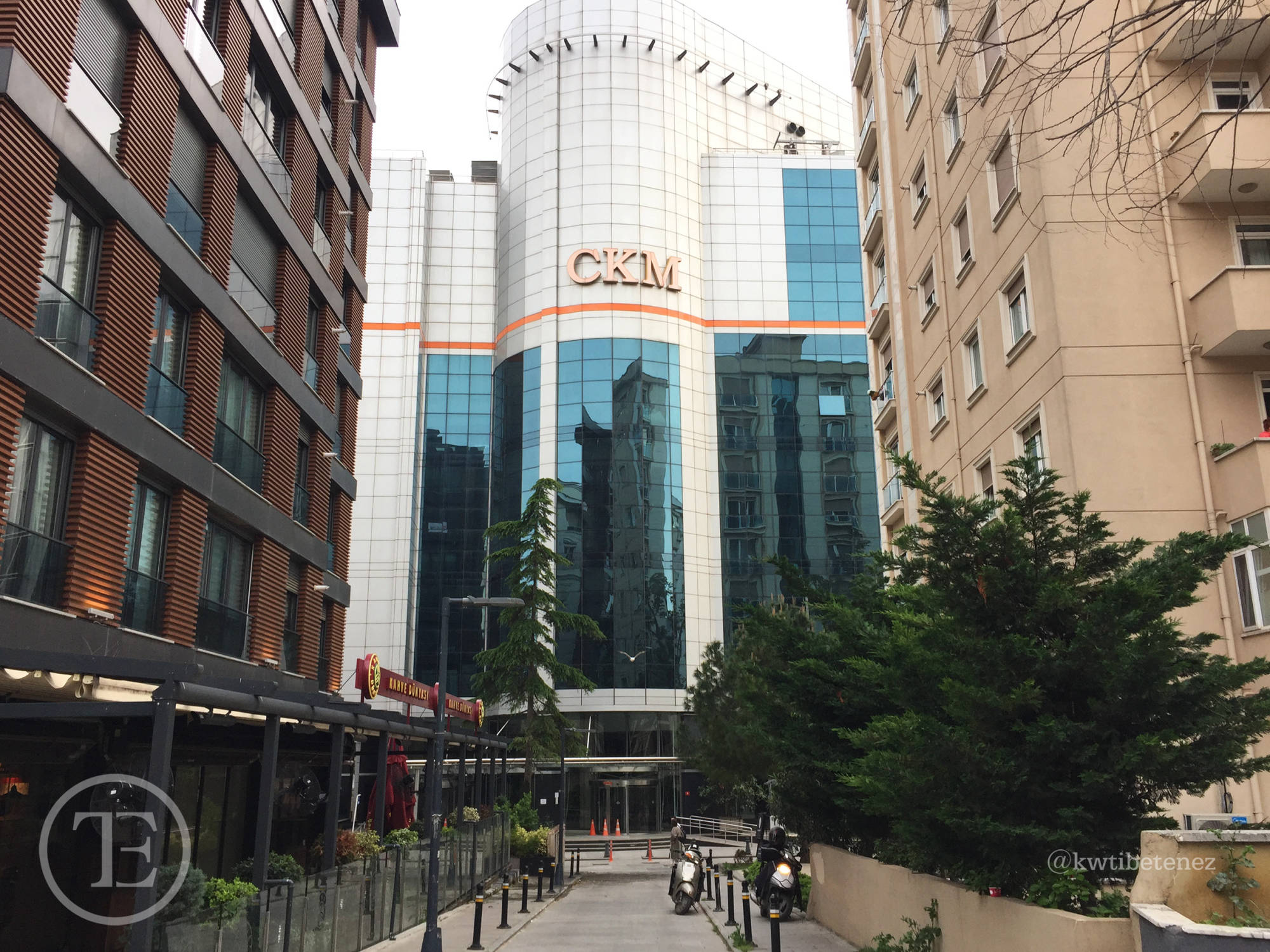 Caddebostan Bağdat Caddesi